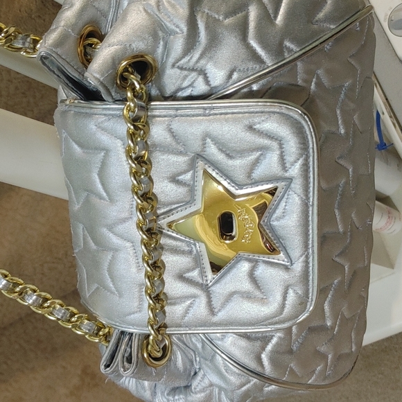 Betsey Johnson Silver quilted handbag - Picture 4 of 4